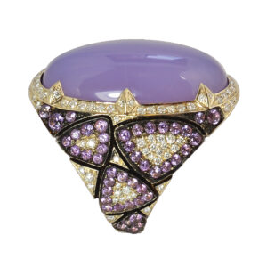 Silverhorn chalcedony cabochon ring